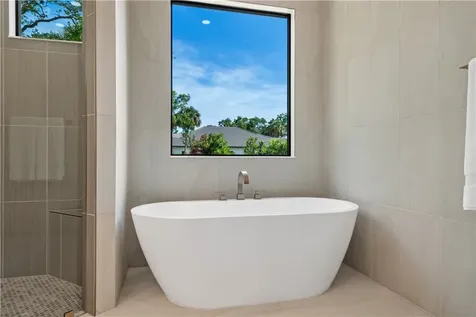 9241 Seaglass Court Vero Beach FL 32963