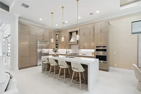 9241 Seaglass Court Vero Beach FL 32963