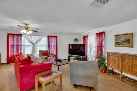 2745 1st Street Vero Beach FL 32968