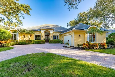 104 Hidden Oak Drive Vero Beach FL 32963