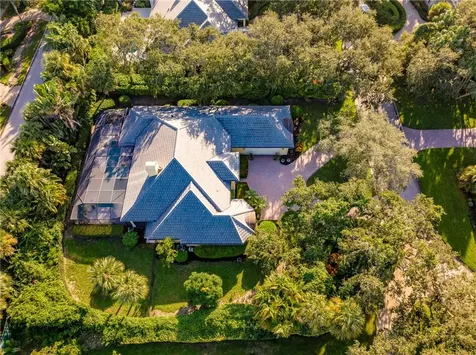 104 Hidden Oak Drive Vero Beach FL 32963