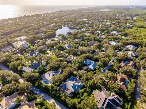 104 Hidden Oak Drive Vero Beach FL 32963