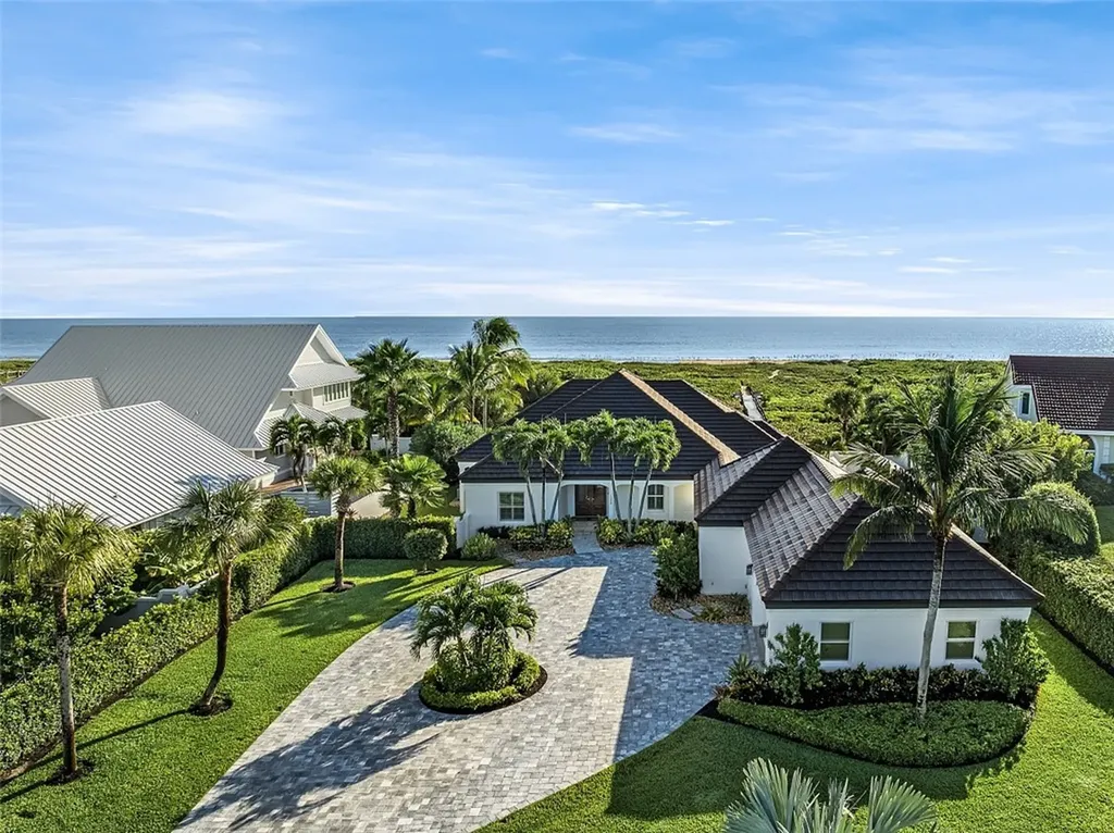 1300 Olde Doubloon Drive Vero Beach FL 32963