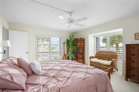 1875 Bay Road Vero Beach FL 32963