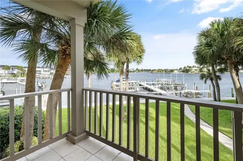 1875 Bay Road Vero Beach FL 32963