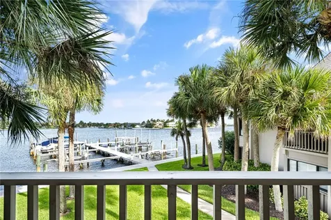 1875 Bay Road Vero Beach FL 32963