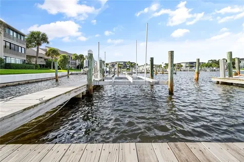 1875 Bay Road Vero Beach FL 32963