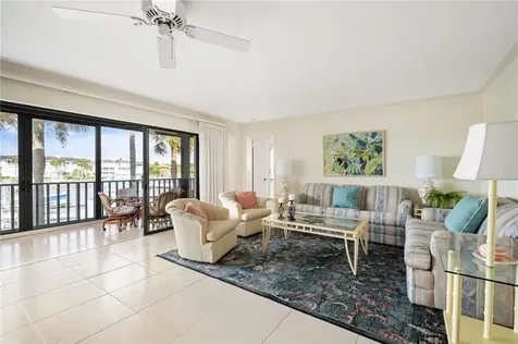 1875 Bay Road Vero Beach FL 32963