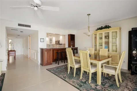 1875 Bay Road Vero Beach FL 32963