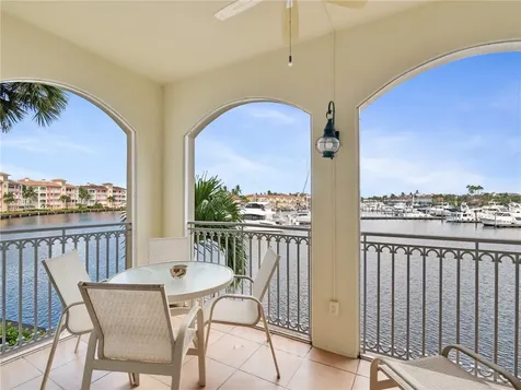 5225 E Harbor Village Drive Vero Beach FL 32967