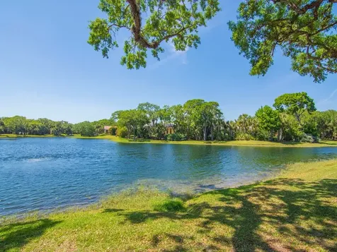 601 N Swim Club Drive Vero Beach FL 32963
