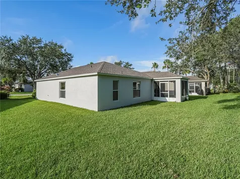 953 N 13th Square Vero Beach FL 32960