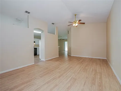 953 N 13th Square Vero Beach FL 32960
