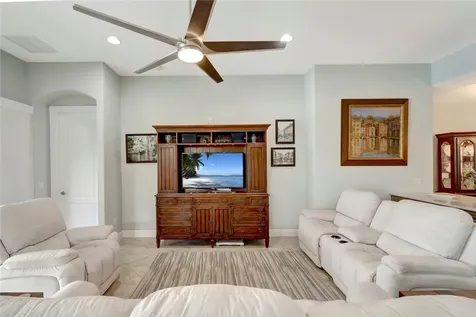 1822 Berkshire Circle SW Vero Beach FL 32968