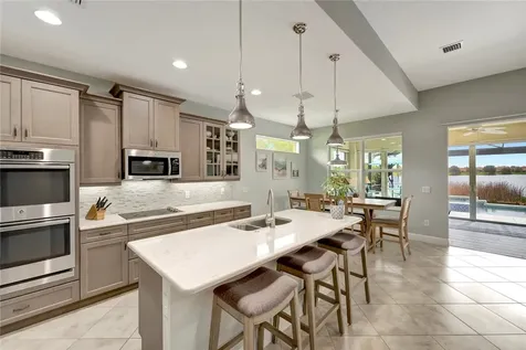1822 Berkshire Circle SW Vero Beach FL 32968
