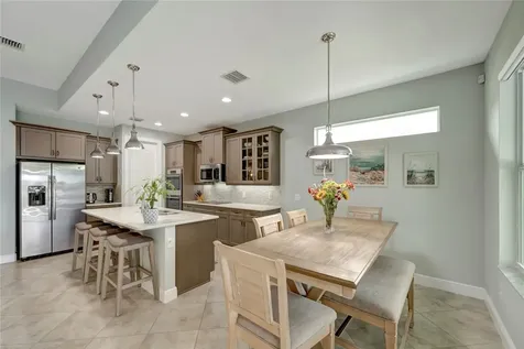 1822 Berkshire Circle SW Vero Beach FL 32968