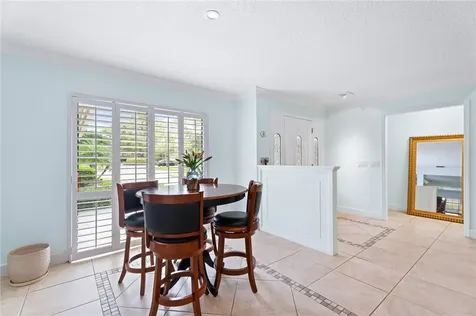 110 Prestwick Circle Vero Beach FL 32967