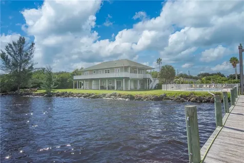 412 Indian River Drive Sebastian FL 32958