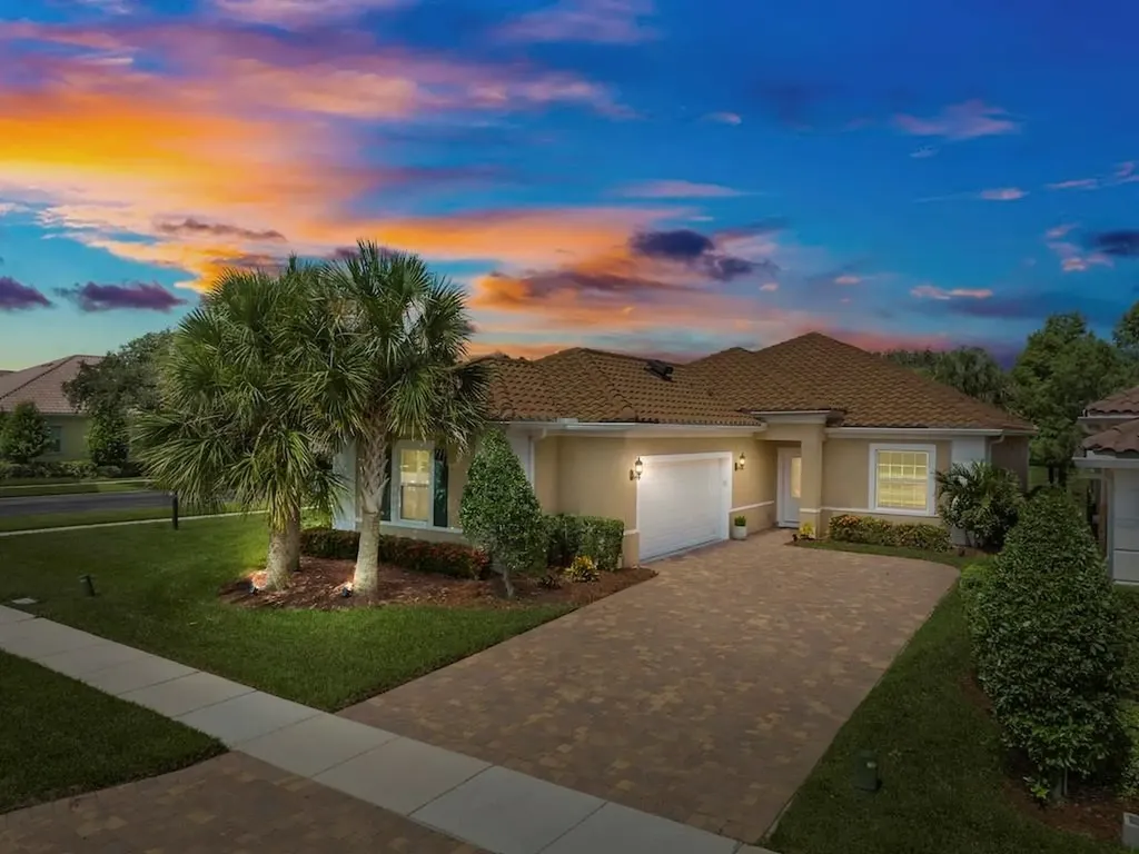 3490 Leclaire Lane SE Palm Bay FL 32909