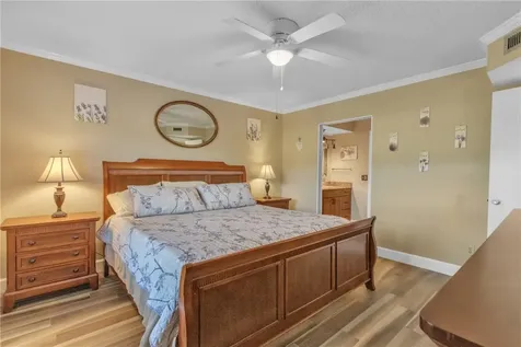 18 Plantation Drive Vero Beach FL 32966