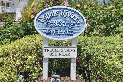 935 E Causeway Boulevard Vero Beach FL 32963