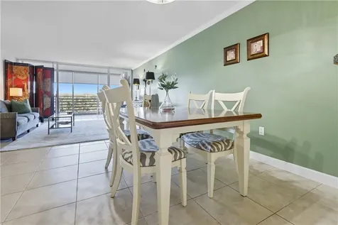 935 E Causeway Boulevard Vero Beach FL 32963