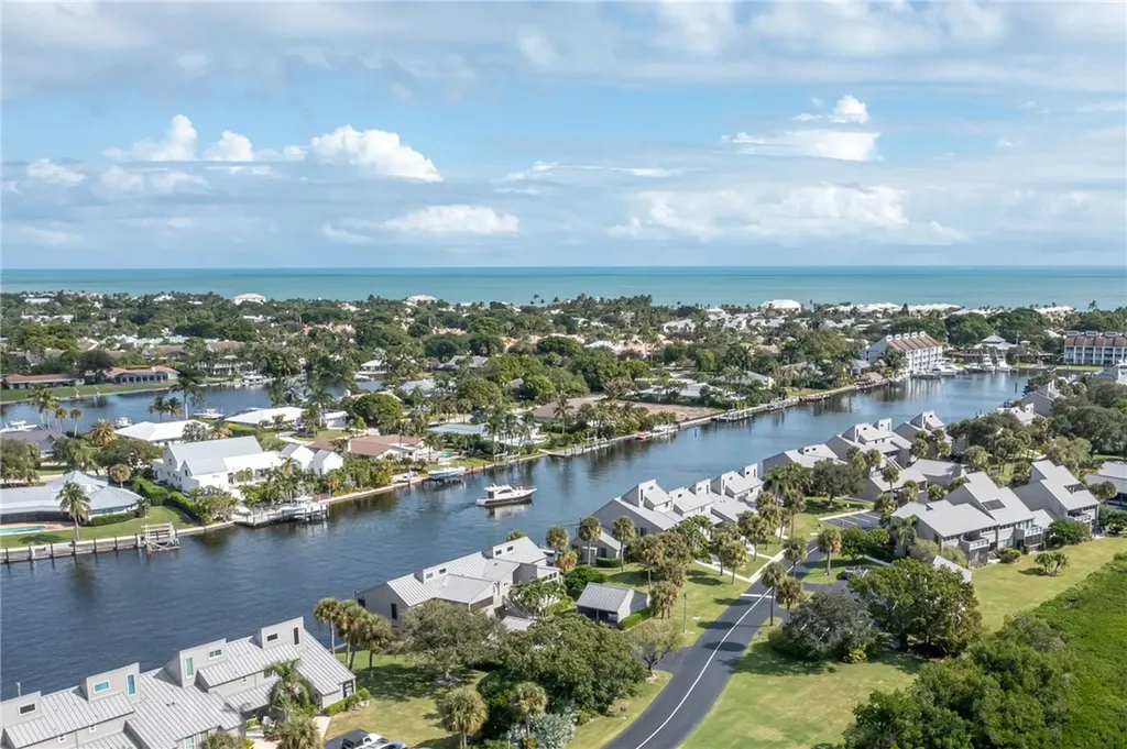 908 Spyglass Lane Vero Beach FL 32963