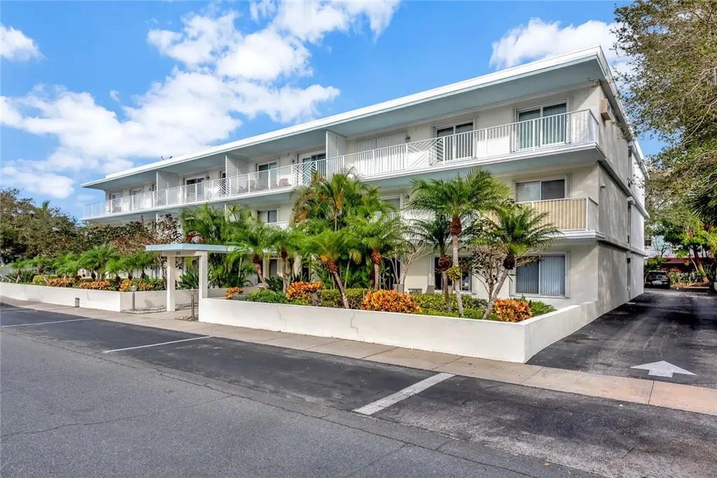 855 Dahlia Lane Vero Beach FL 32963