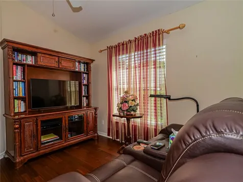 441 10th Place Vero Beach FL 32960