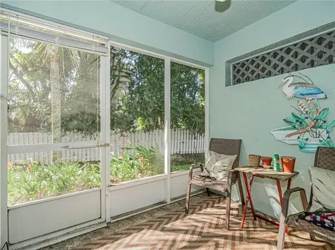 441 10th Place Vero Beach FL 32960