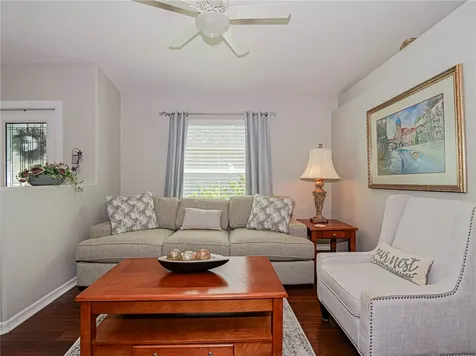 441 10th Place Vero Beach FL 32960