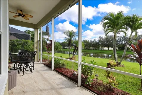 568 Calamondin Way SW Vero Beach FL 32968