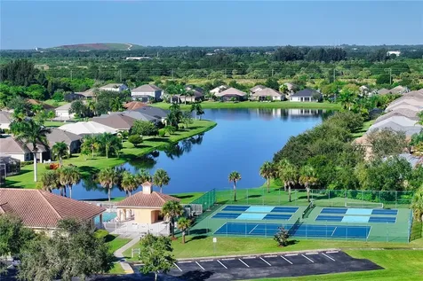 568 Calamondin Way SW Vero Beach FL 32968