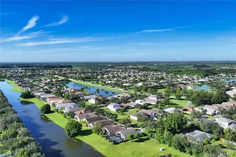 568 Calamondin Way SW Vero Beach FL 32968