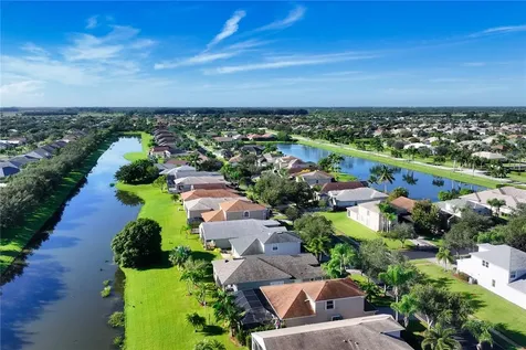 568 Calamondin Way SW Vero Beach FL 32968
