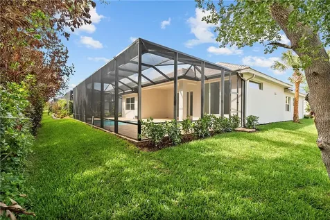 4232 Montagu Avenue Vero Beach FL 32967