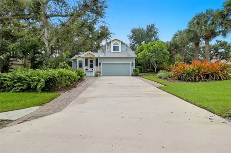 902 Tides Road Vero Beach FL 32963