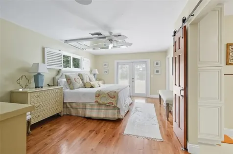 902 Tides Road Vero Beach FL 32963