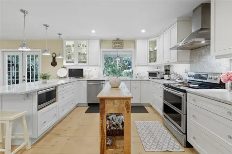 902 Tides Road Vero Beach FL 32963