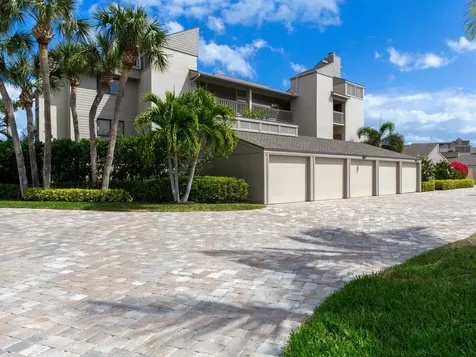 1880 Bay Road Vero Beach FL 32963