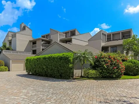 1880 Bay Road Vero Beach FL 32963