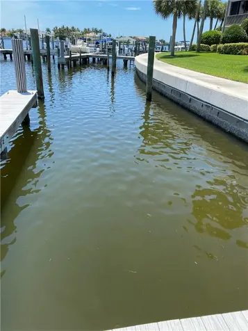 1880 Bay Road Vero Beach FL 32963