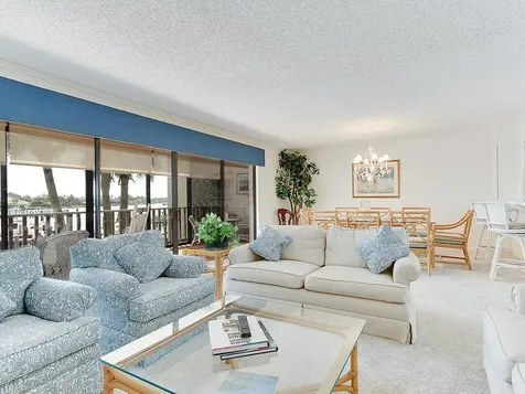 1880 Bay Road Vero Beach FL 32963