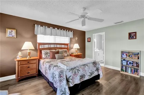 605 W Lake Jasmine Circle Vero Beach FL 32962