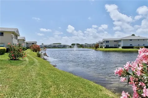 605 W Lake Jasmine Circle Vero Beach FL 32962