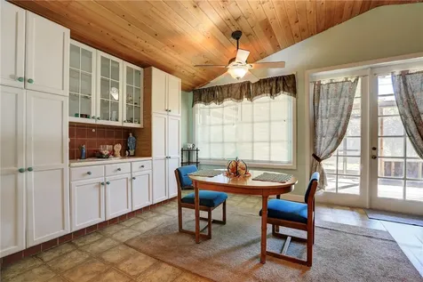10 48th Avenue Vero Beach FL 32968