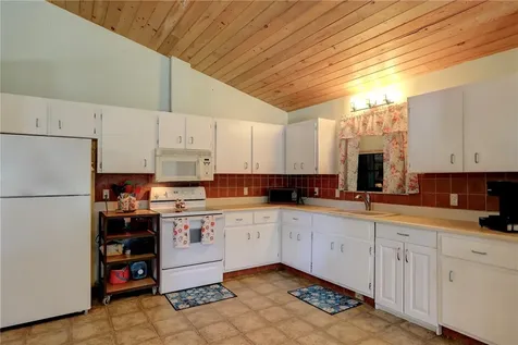 10 48th Avenue Vero Beach FL 32968