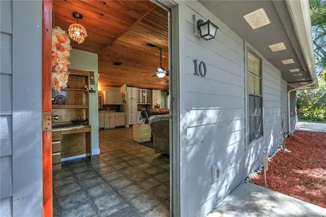 10 48th Avenue Vero Beach FL 32968