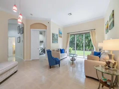 9630 E Maiden Court Vero Beach FL 32963