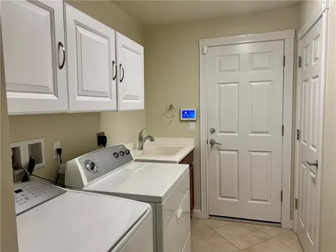 4997 Corsica Square Vero Beach FL 32967